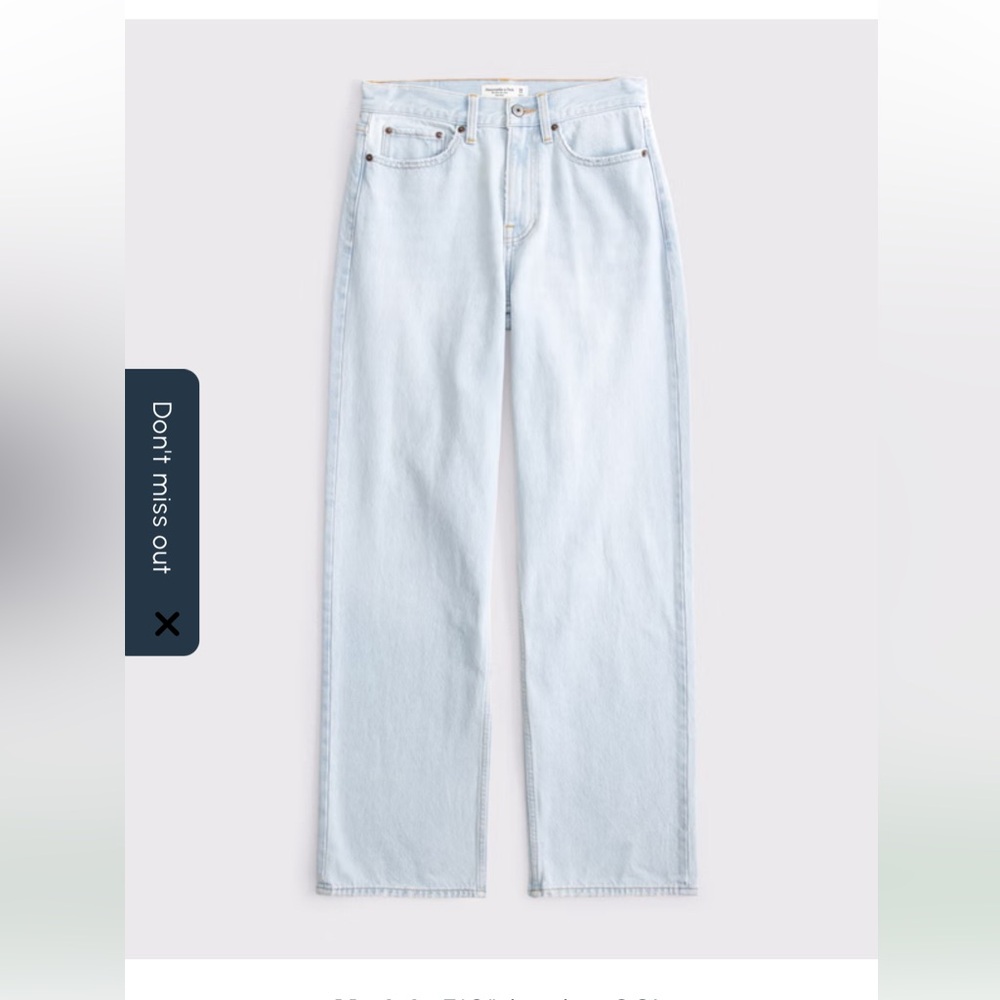 Abercrombie & Fitch Women's Light Blue Baggy Mid Rise Size 30S/10
